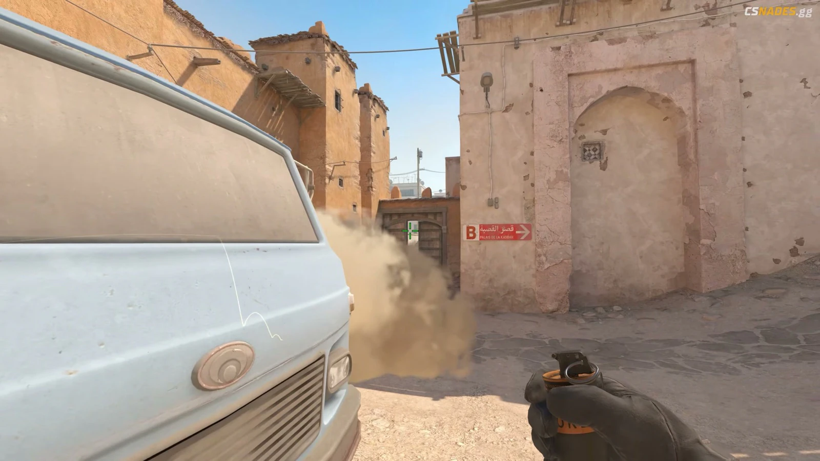 Dust 2 CT Mid cross smoke result from CT Spawn